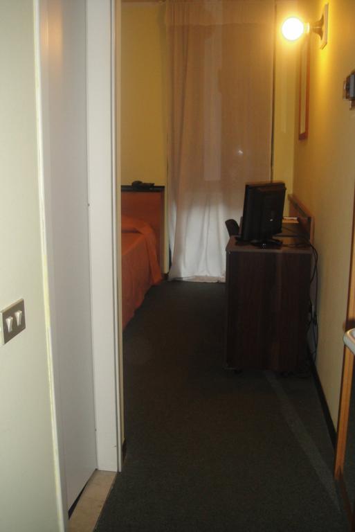 Hotel Scala Nord ミラノ 部屋 写真